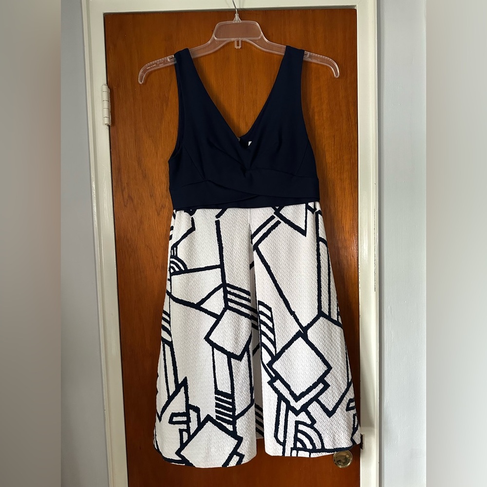 HD in Paris Navy Blue and White Sleeveless V-Neck Midi Dress